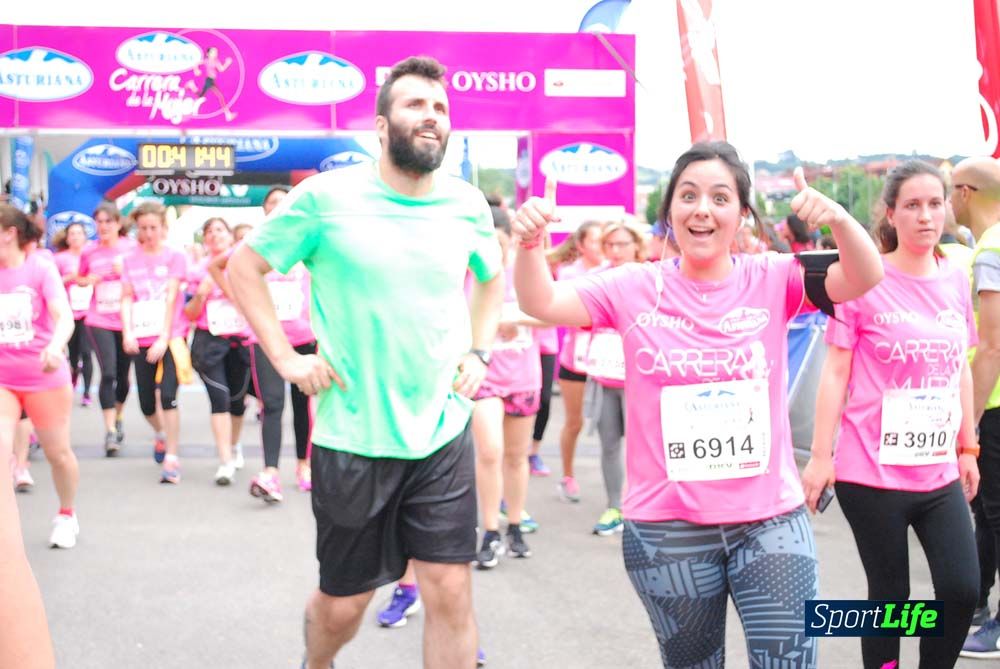 Carrera de la Mujer de Gijón meta 3 (de 41:44 a 45:40))