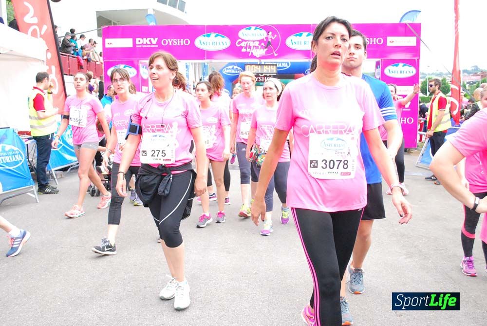 Carrera de la Mujer de Gijón meta 3 (de 41:44 a 45:40))