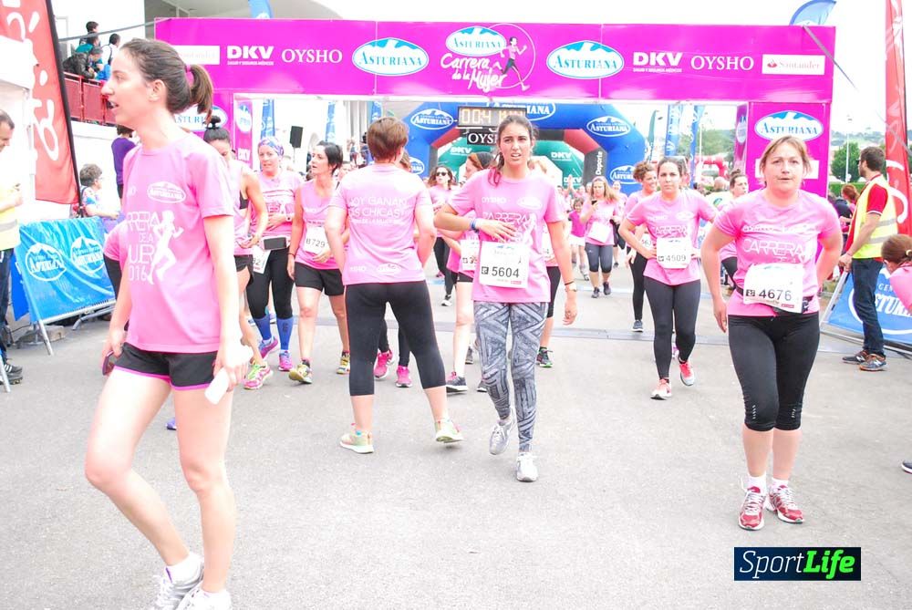 Carrera de la Mujer de Gijón meta 3 (de 41:44 a 45:40))