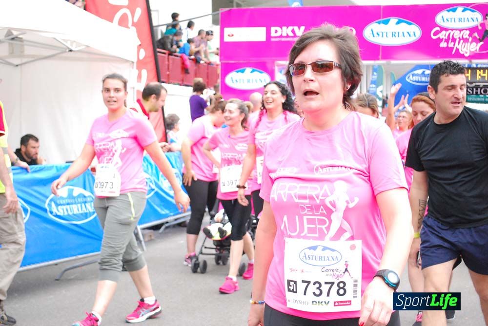 Carrera de la Mujer de Gijón meta 3 (de 41:44 a 45:40))