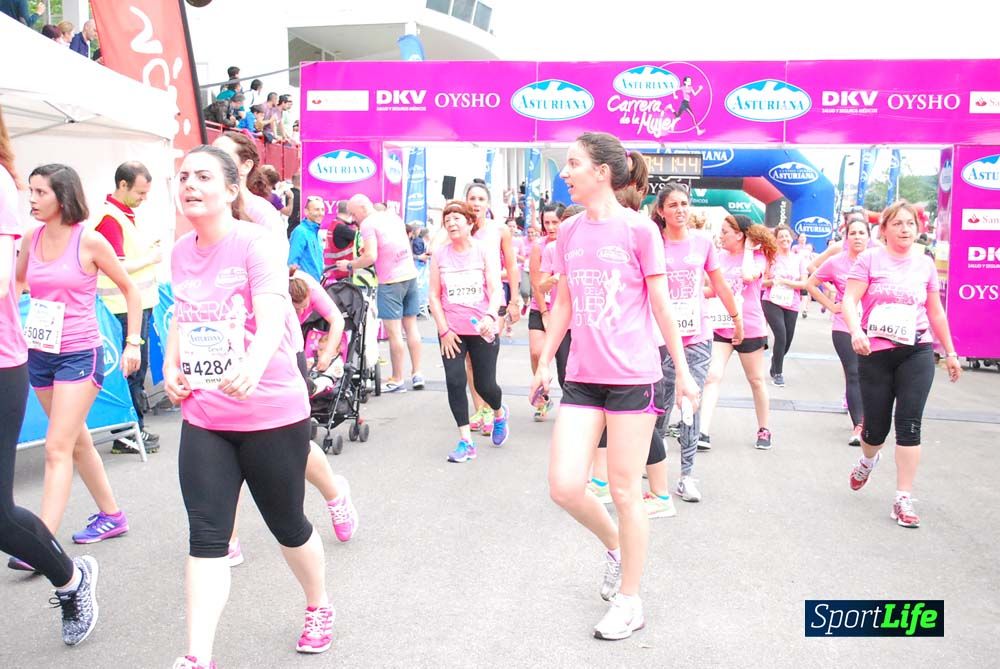 Carrera de la Mujer de Gijón meta 3 (de 41:44 a 45:40))
