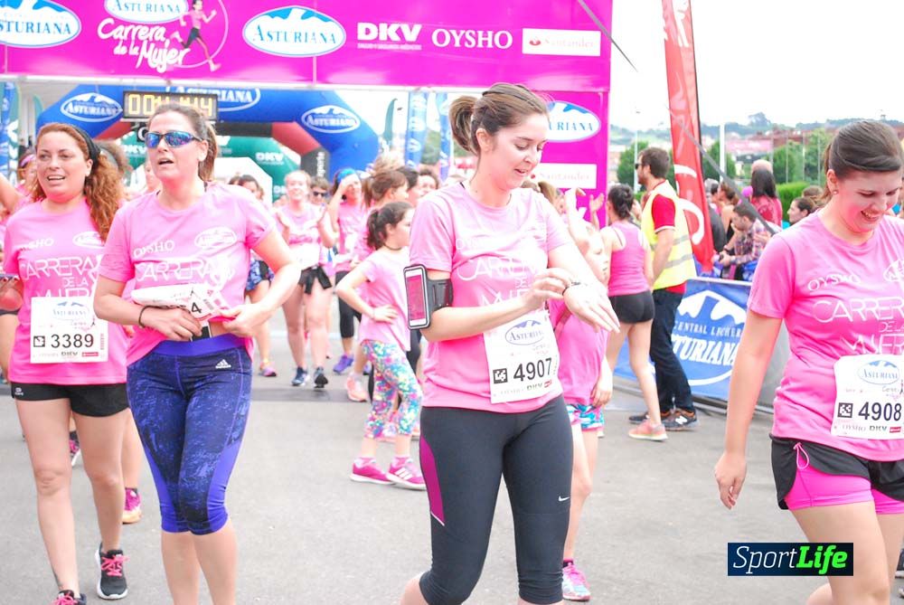 Carrera de la Mujer de Gijón meta 3 (de 41:44 a 45:40))