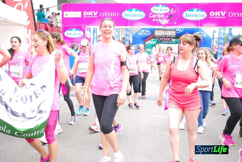 Carrera de la Mujer de Gijón meta 3 (de 41:44 a 45:40))