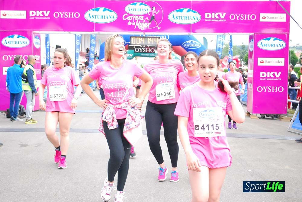 Carrera de la Mujer de Gijón meta 3 (de 41:44 a 45:40))