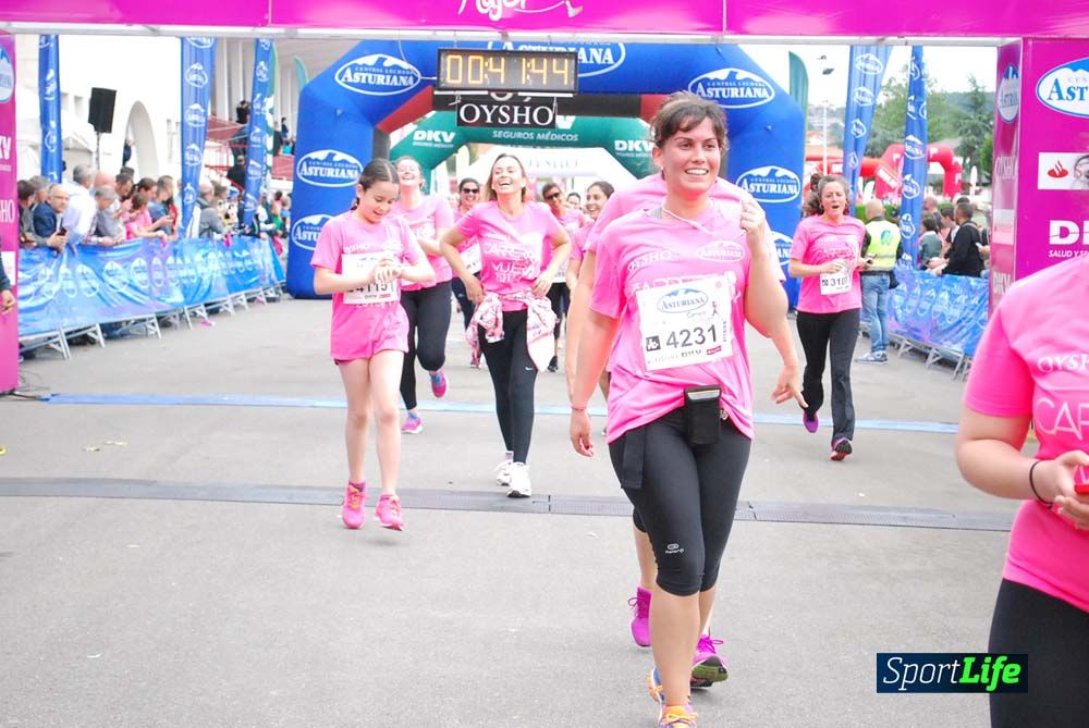 Carrera de la Mujer de Gijón meta 3 (de 41:44 a 45:40))