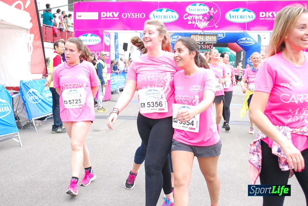 Carrera de la Mujer de Gijón meta 3 (de 41:44 a 45:40))