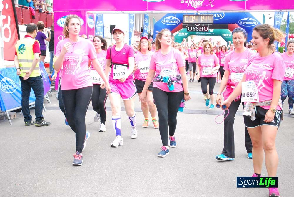 Carrera de la Mujer de Gijón meta 3 (de 41:44 a 45:40))