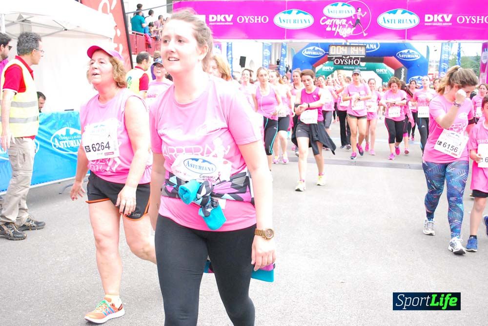 Carrera de la Mujer de Gijón meta 3 (de 41:44 a 45:40))