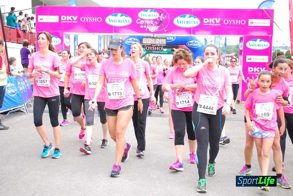 Carrera de la Mujer de Gijón meta 3 (de 41:44 a 45:40))