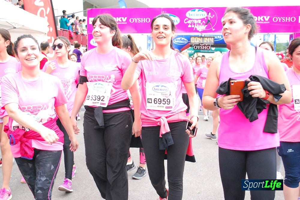 Carrera de la Mujer de Gijón meta 3 (de 41:44 a 45:40))