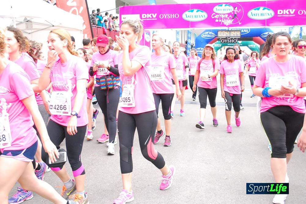 Carrera de la Mujer de Gijón meta 3 (de 41:44 a 45:40))