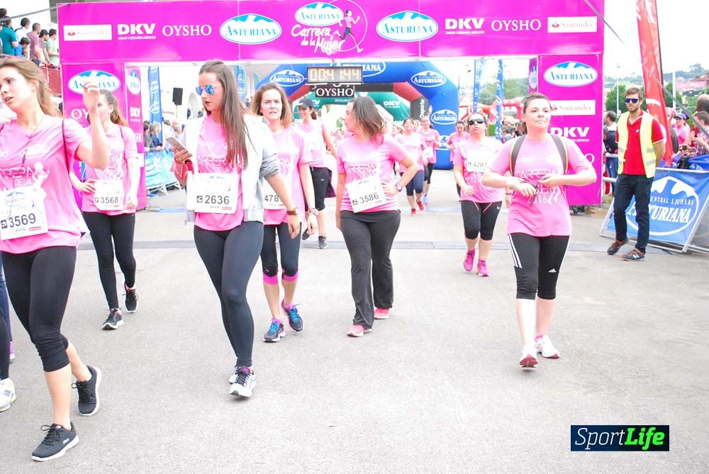Carrera de la Mujer de Gijón meta 3 (de 41:44 a 45:40))
