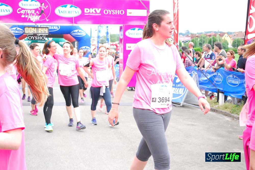 Carrera de la Mujer de Gijón meta 3 (de 41:44 a 45:40))