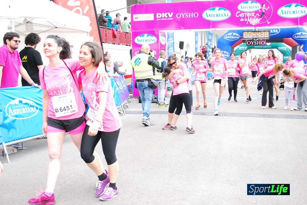 Carrera de la Mujer de Gijón meta 3 (de 41:44 a 45:40))