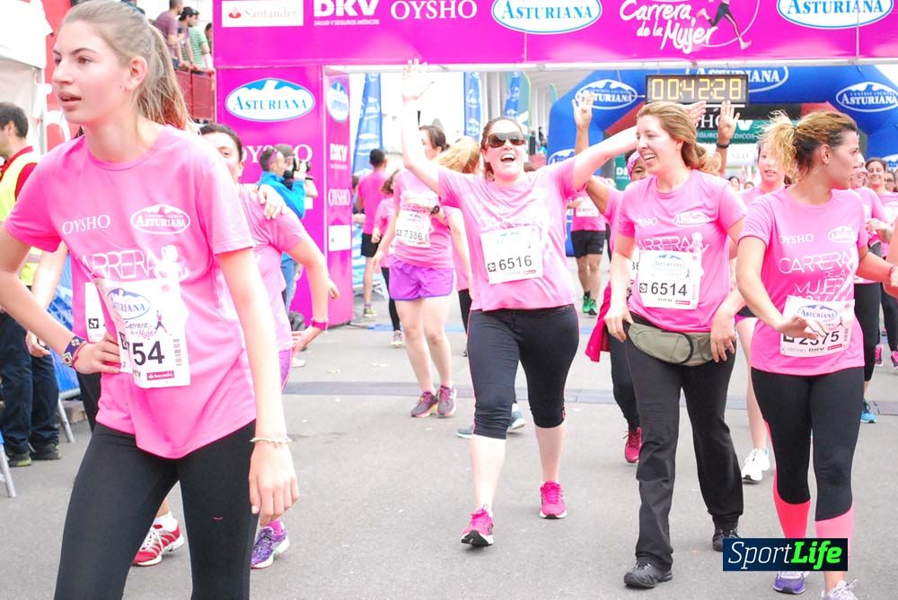Carrera de la Mujer de Gijón meta 3 (de 41:44 a 45:40))