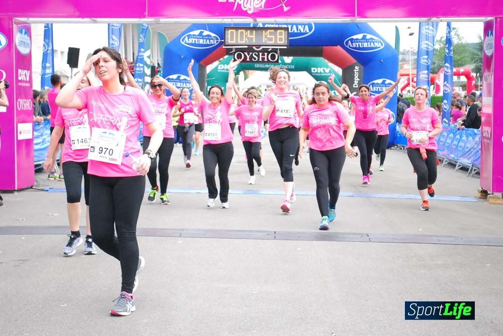 Carrera de la Mujer de Gijón meta 3 (de 41:44 a 45:40))