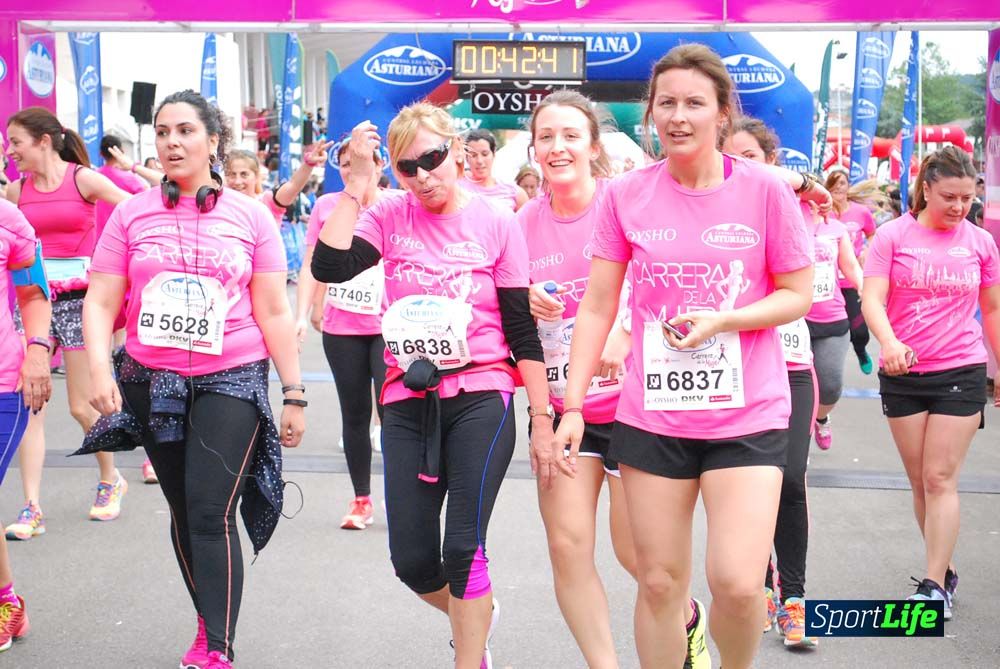 Carrera de la Mujer de Gijón meta 3 (de 41:44 a 45:40))