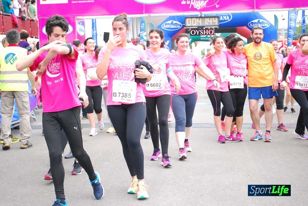 Carrera de la Mujer de Gijón meta 3 (de 41:44 a 45:40))