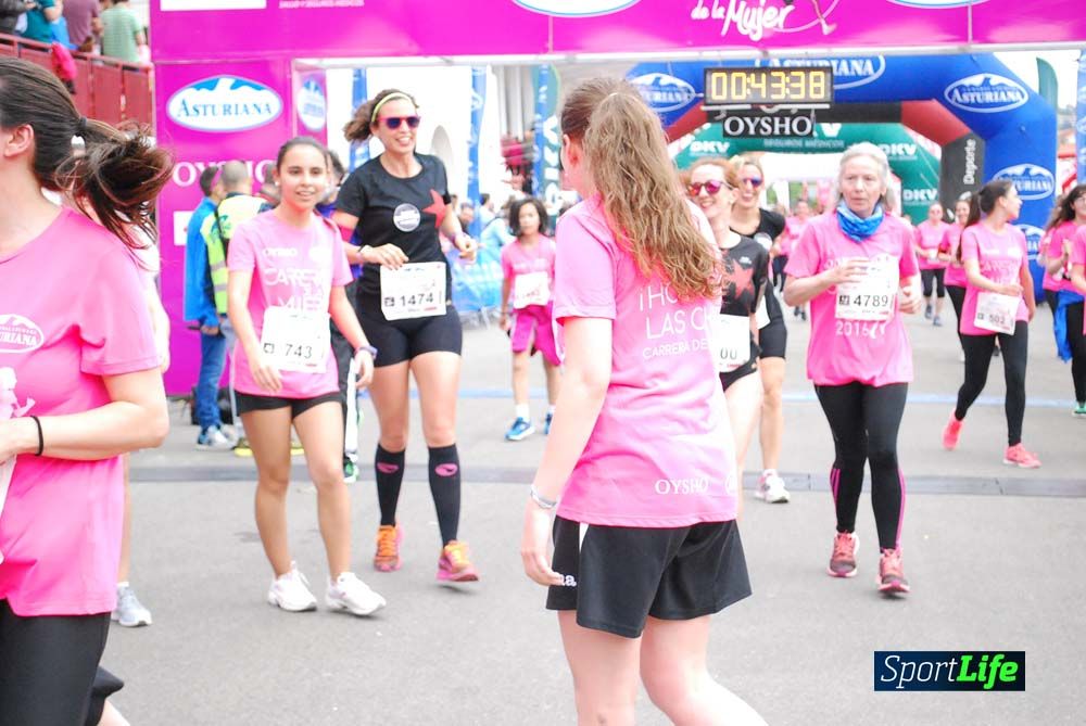 Carrera de la Mujer de Gijón meta 3 (de 41:44 a 45:40))