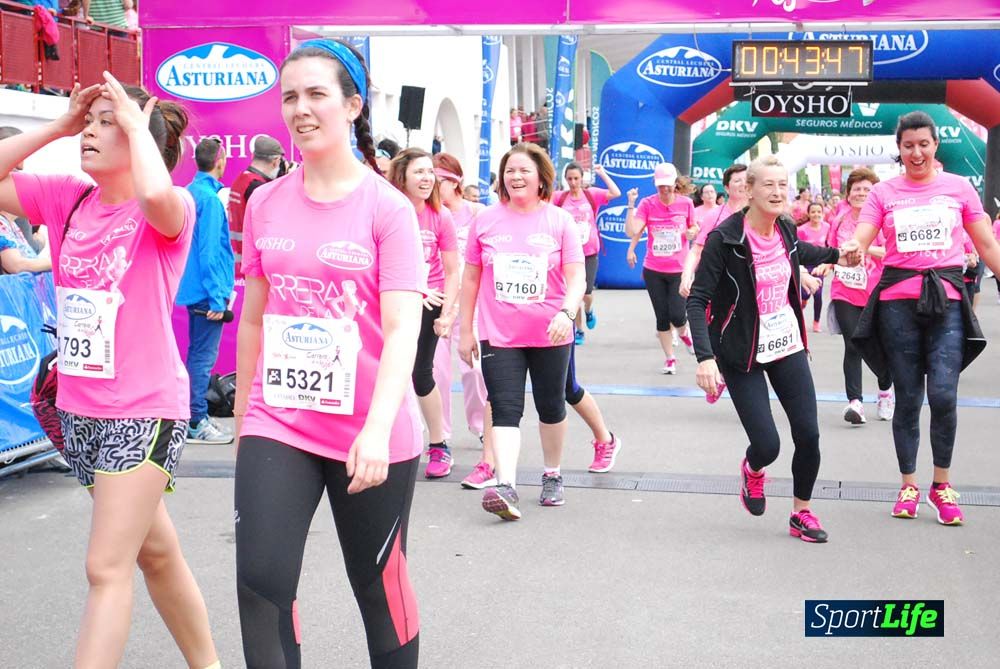 Carrera de la Mujer de Gijón meta 3 (de 41:44 a 45:40))