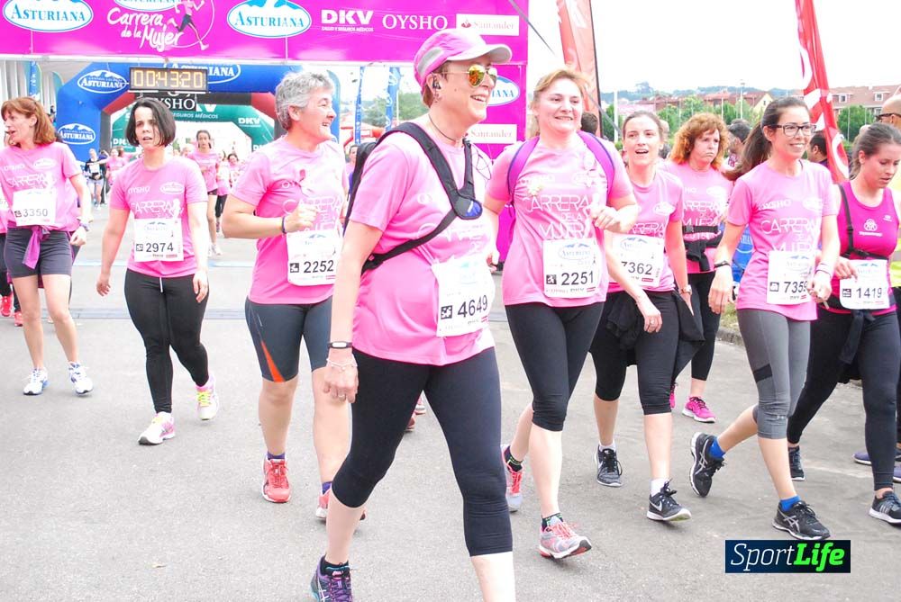 Carrera de la Mujer de Gijón meta 3 (de 41:44 a 45:40))