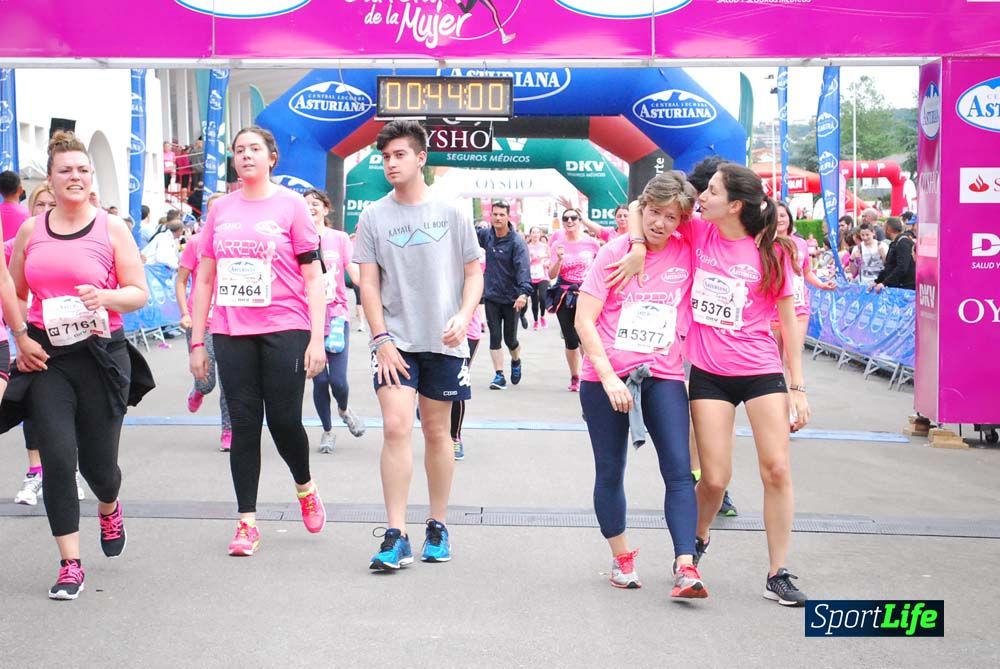 Carrera de la Mujer de Gijón meta 3 (de 41:44 a 45:40))