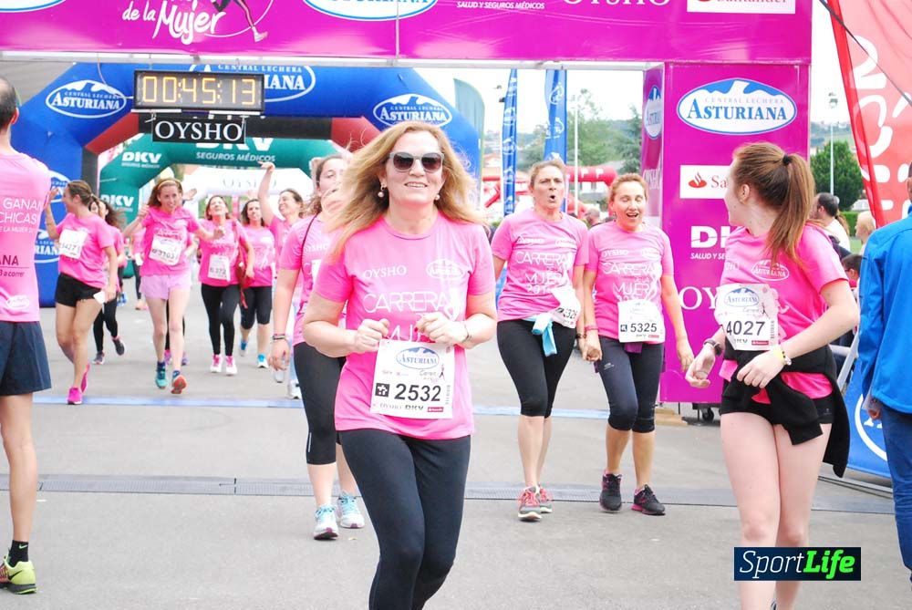 Carrera de la Mujer de Gijón meta 3 (de 41:44 a 45:40))