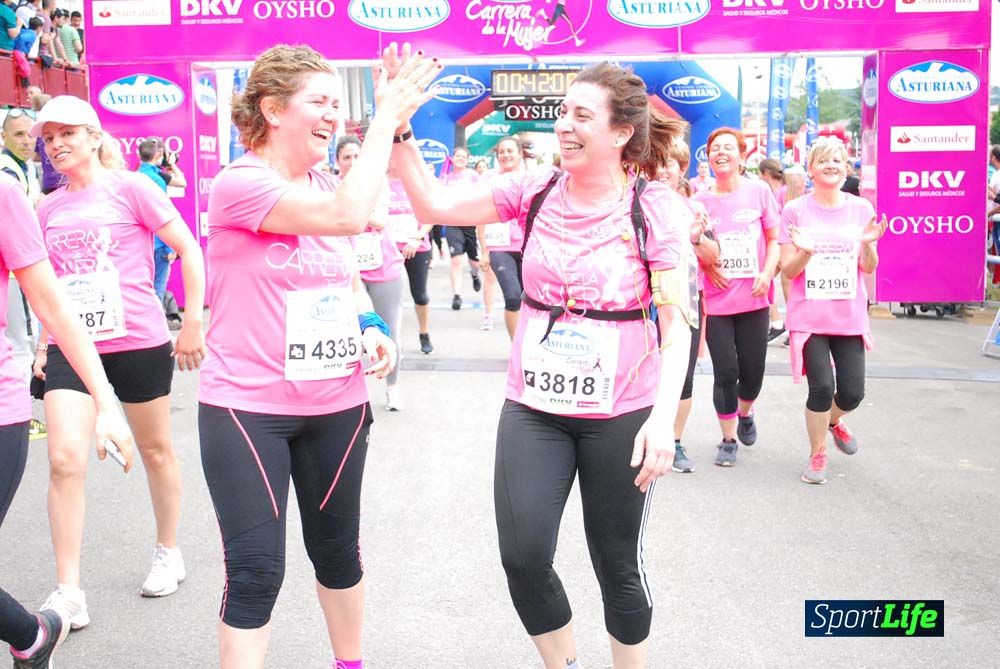 Carrera de la Mujer de Gijón meta 3 (de 41:44 a 45:40))