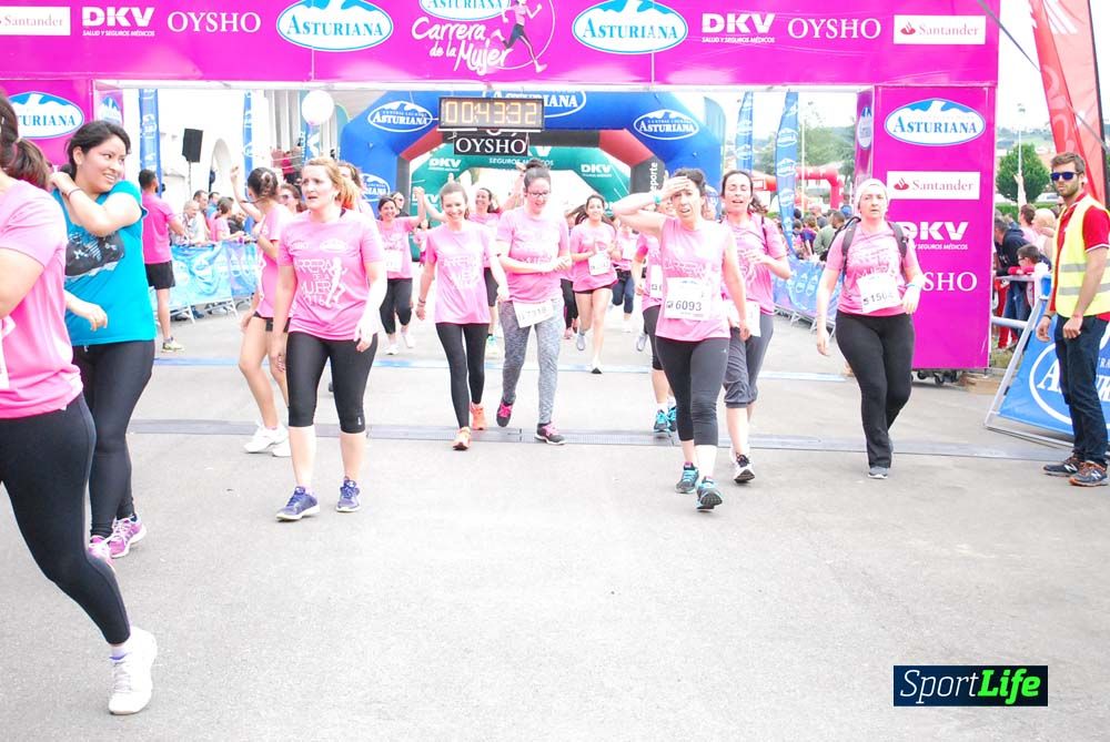 Carrera de la Mujer de Gijón meta 3 (de 41:44 a 45:40))