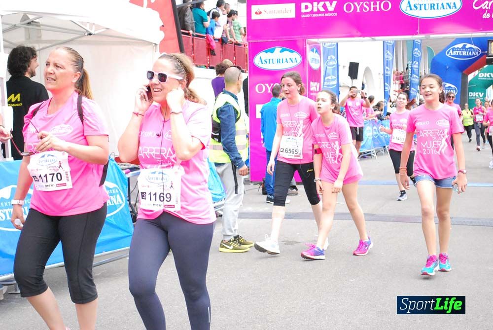 Carrera de la Mujer de Gijón meta 3 (de 41:44 a 45:40))