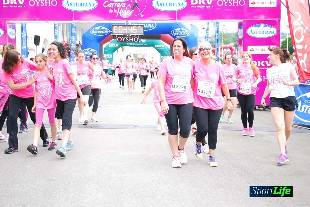 Carrera de la Mujer de Gijón meta 3 (de 41:44 a 45:40))
