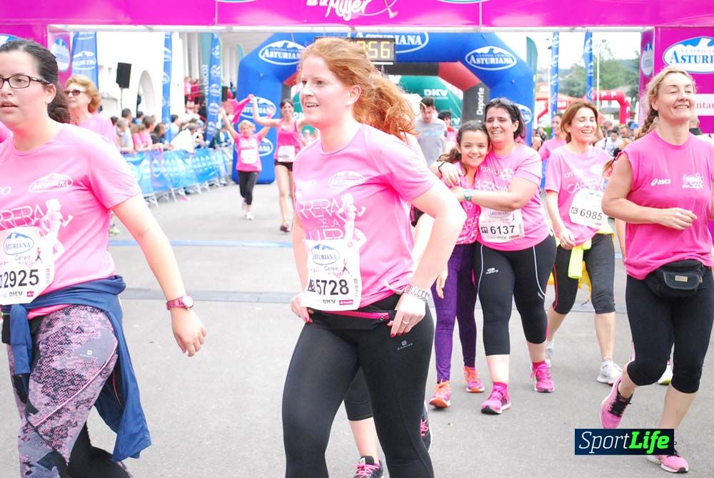 Carrera de la Mujer de Gijón meta 3 (de 41:44 a 45:40))