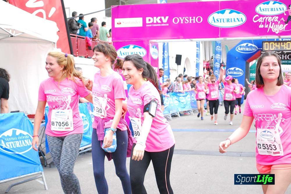 Carrera de la Mujer de Gijón meta 3 (de 41:44 a 45:40))
