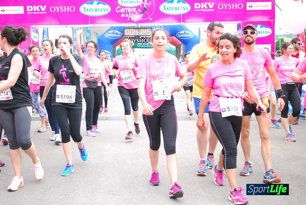 Carrera de la Mujer de Gijón meta 3 (de 41:44 a 45:40))