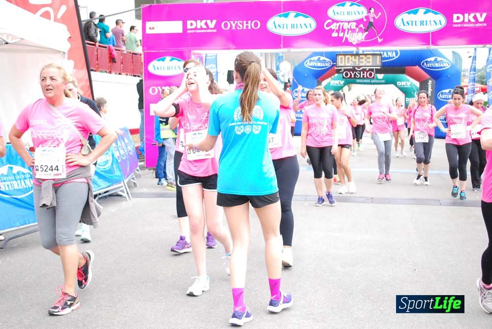Carrera de la Mujer de Gijón meta 3 (de 41:44 a 45:40))