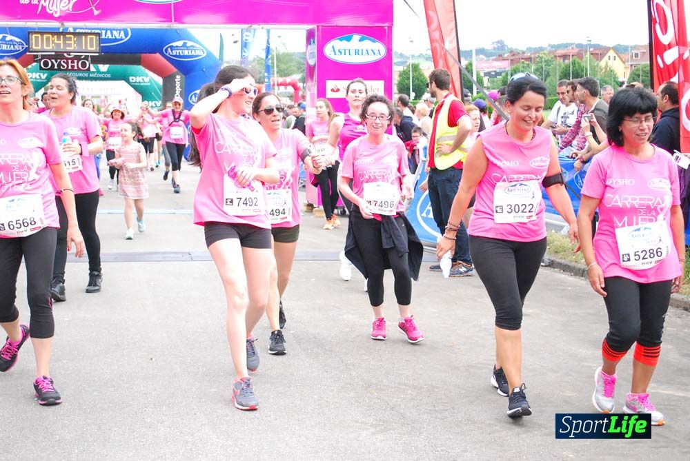 Carrera de la Mujer de Gijón meta 3 (de 41:44 a 45:40))