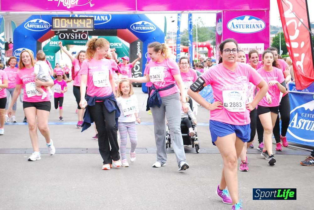 Carrera de la Mujer de Gijón meta 3 (de 41:44 a 45:40))