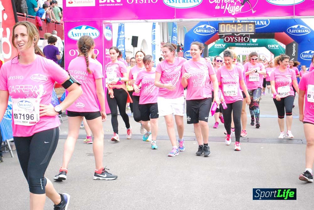 Carrera de la Mujer de Gijón meta 3 (de 41:44 a 45:40))