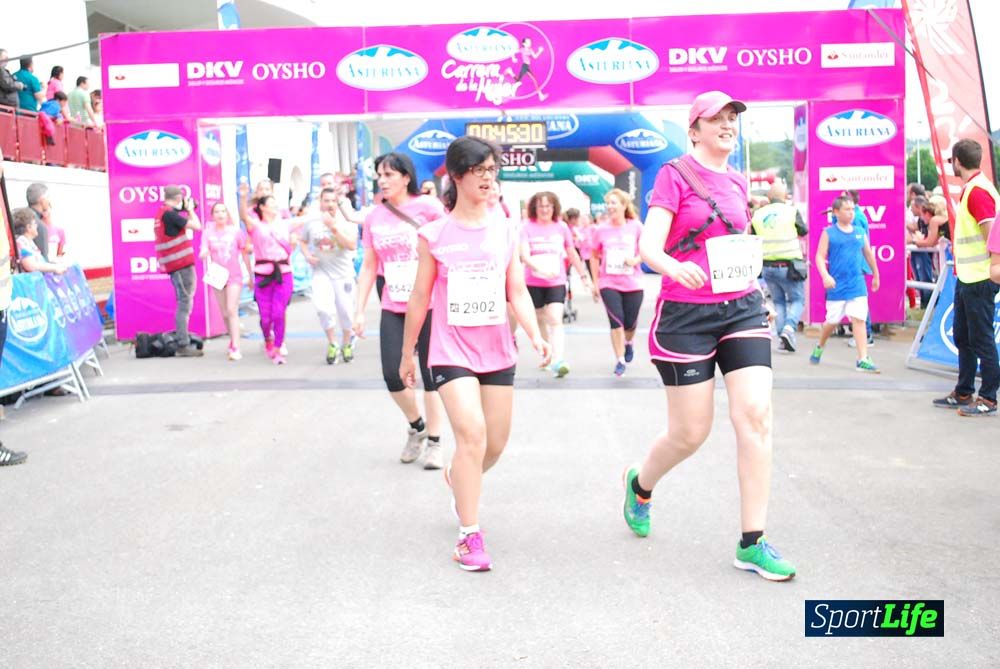 Carrera de la Mujer de Gijón meta 3 (de 41:44 a 45:40))