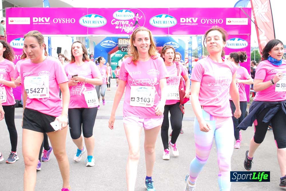 Carrera de la Mujer de Gijón meta 3 (de 41:44 a 45:40))