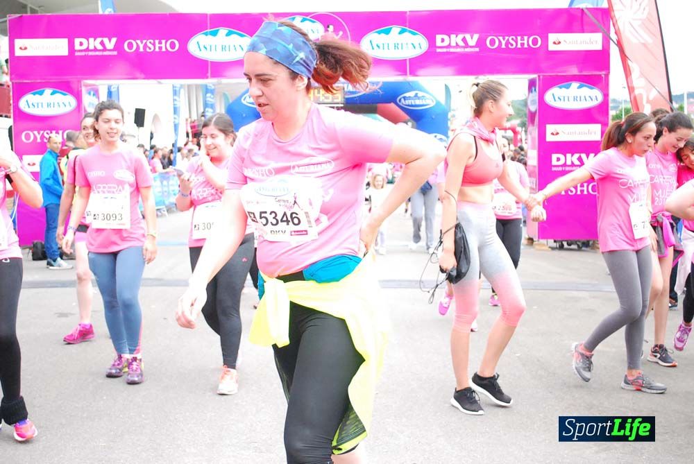 Carrera de la Mujer de Gijón meta 3 (de 41:44 a 45:40))