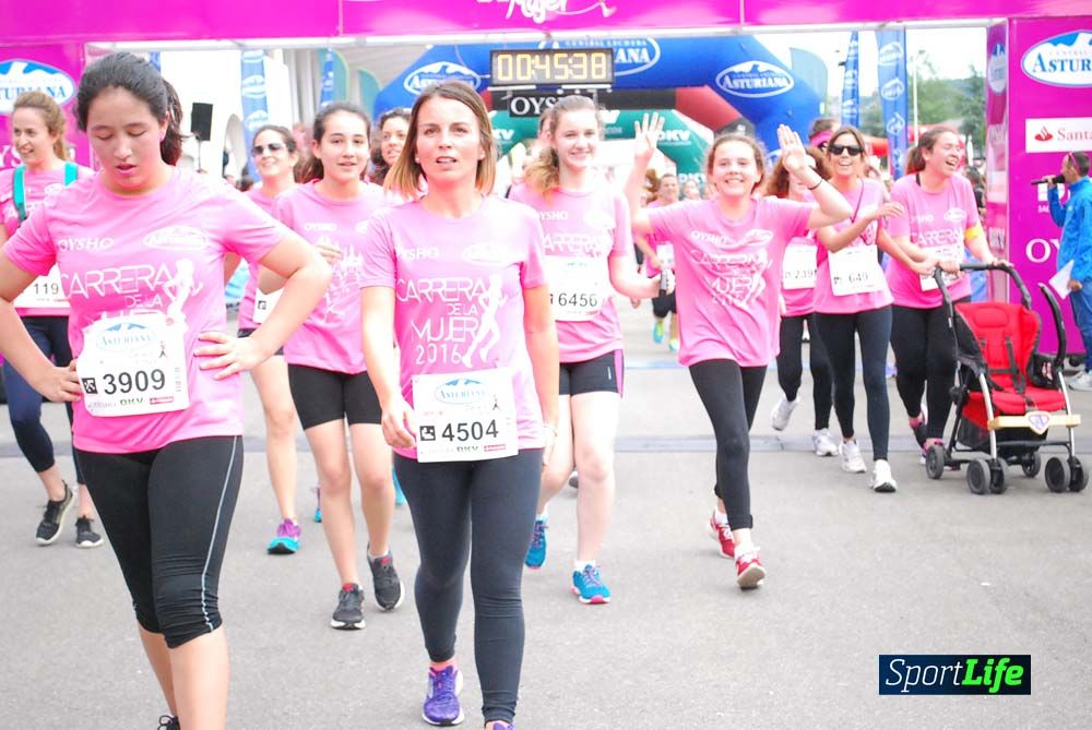 Carrera de la Mujer de Gijón meta 3 (de 41:44 a 45:40))