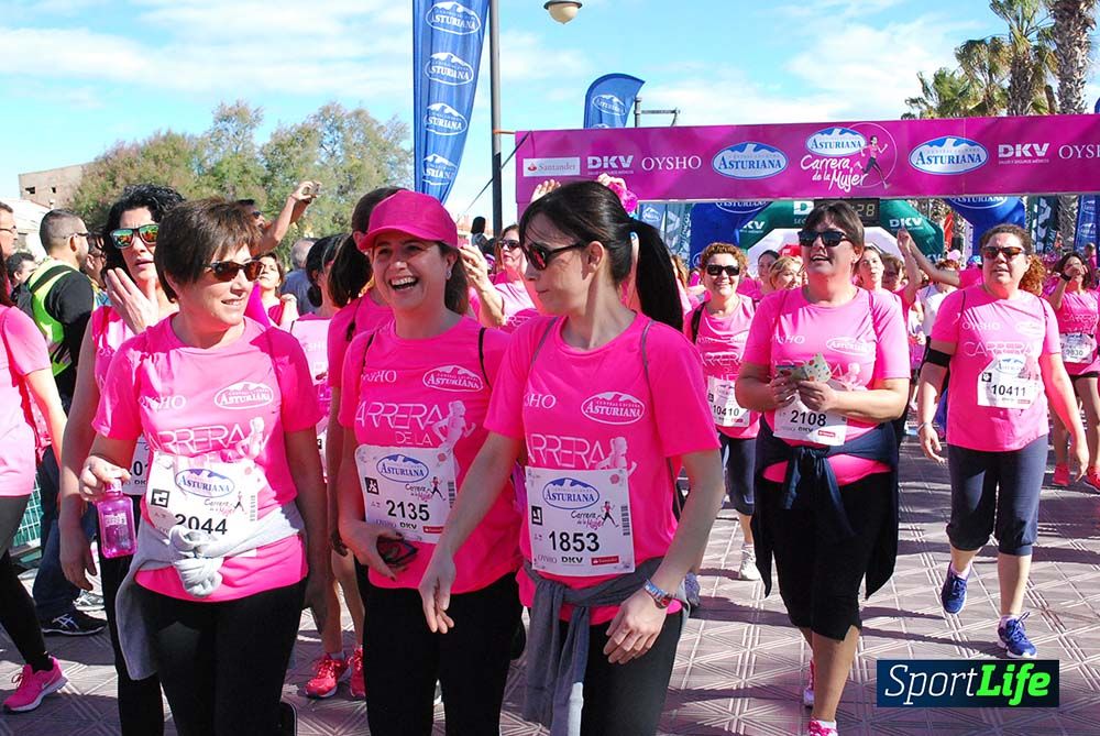 Carrera de la Mujer Valencia 2016: meta (de 1:22 a 1:32)