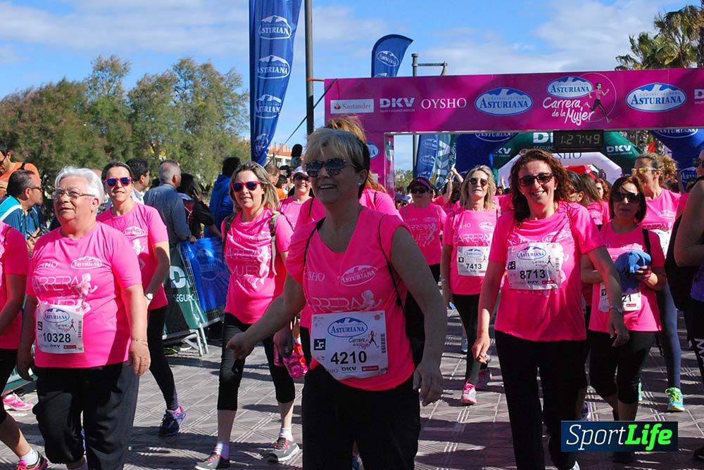Carrera de la Mujer Valencia 2016: meta (de 1:22 a 1:32)