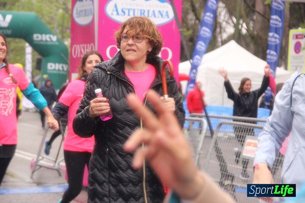 Carrera de la Mujer Madrid meta 5 Arco derecho de 10.16 a 10.33