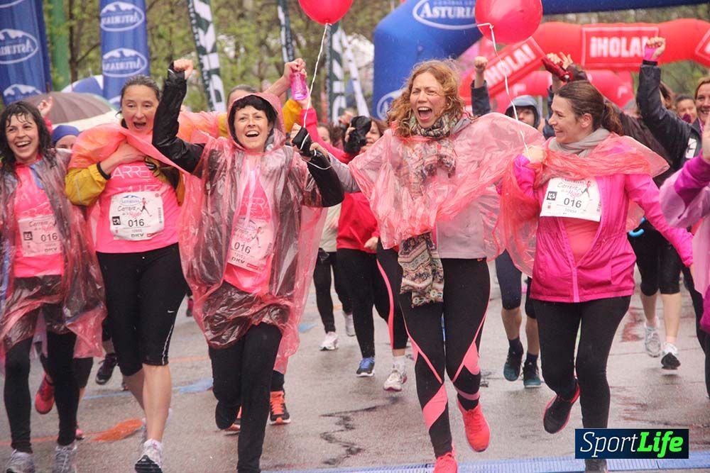 Carrera de la Mujer Madrid meta 5 Arco derecho de 10.16 a 10.33