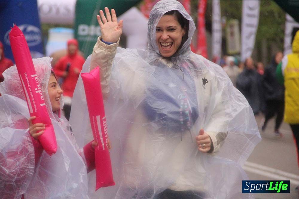 Carrera de la Mujer Madrid meta 5 Arco derecho de 10.16 a 10.33