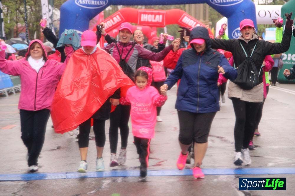 Carrera de la Mujer Madrid meta 5 Arco derecho de 10.16 a 10.33