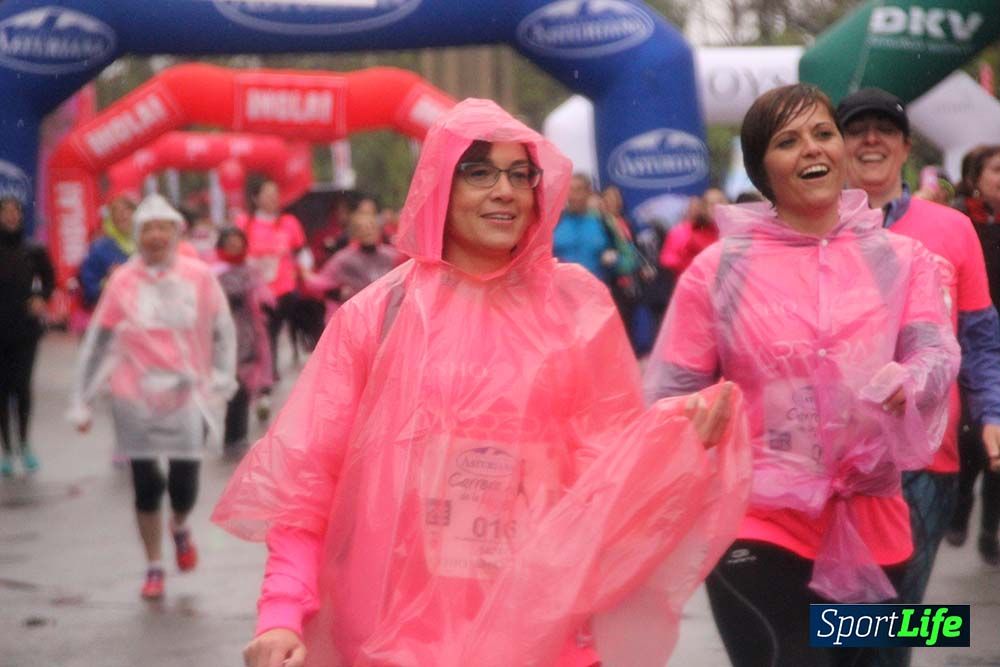 Carrera de la Mujer Madrid meta 5 Arco derecho de 10.16 a 10.33