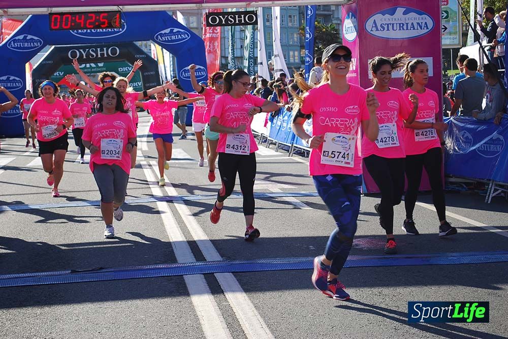 Carrera de la Mujer A Coruña meta 3 (de 00:40 a 00:45)